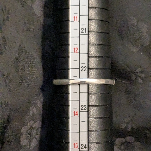 New 925 Solid Sterling Silver Natural Emerald Ring Size 13 - Picture 8 of 8